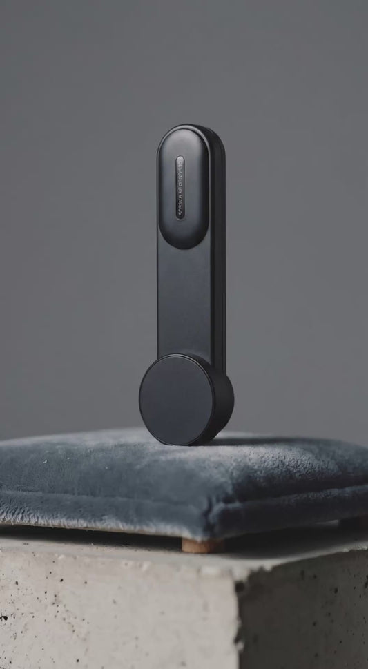 AURA MagHold – Magnetic Car Phone Mount with 15W Wireless Charging